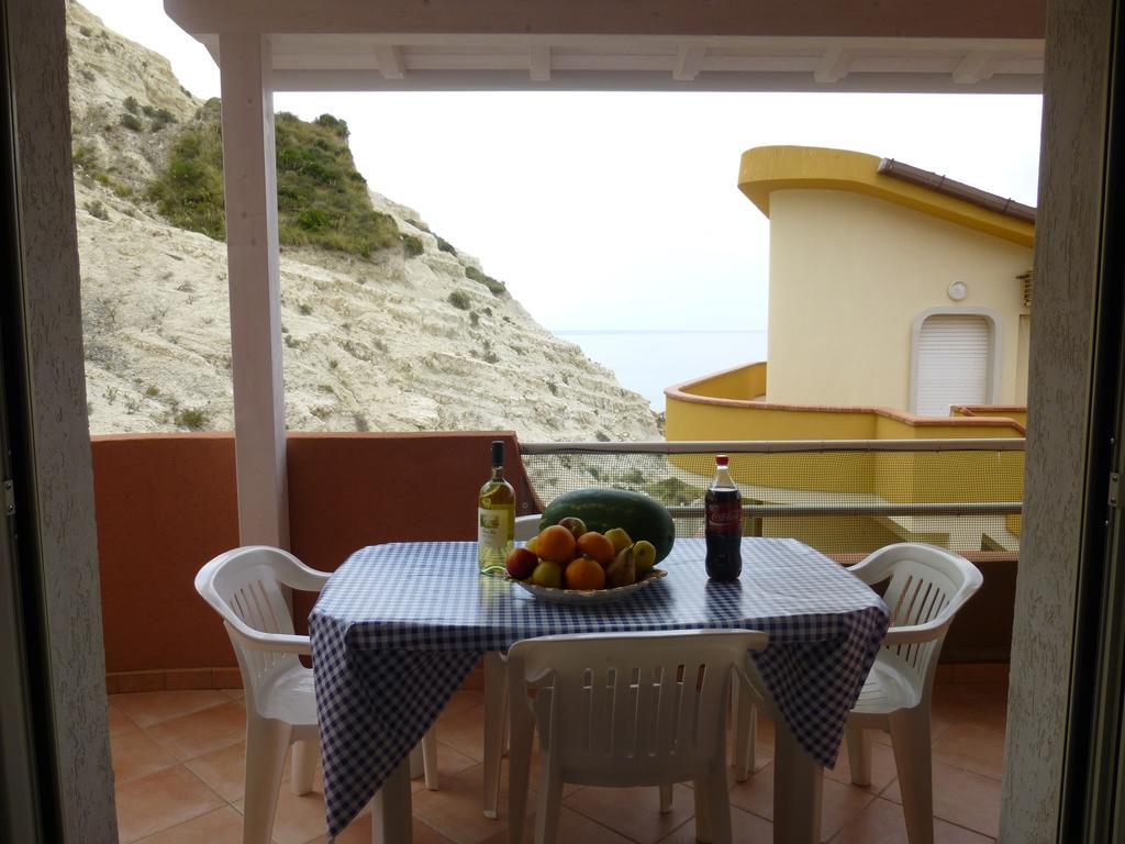Appartamenti Scala Dei Turchi Villa Saporito 레알몬테 외부 사진
